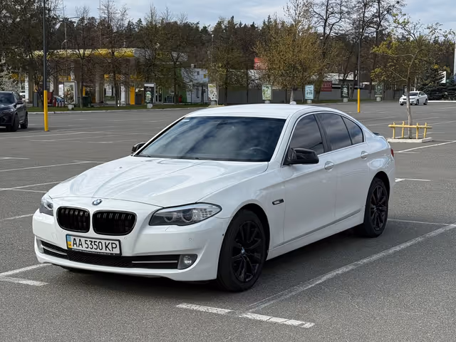 BMW 5 серії - фото 3