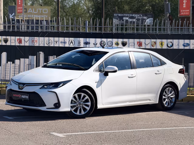 Toyota Corolla - фото 4