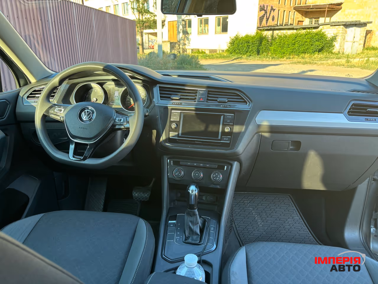 Volkswagen Tiguan - фото 7