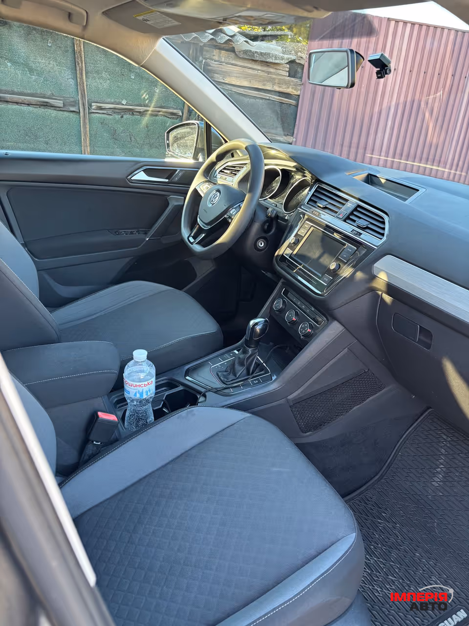Volkswagen Tiguan - фото 6