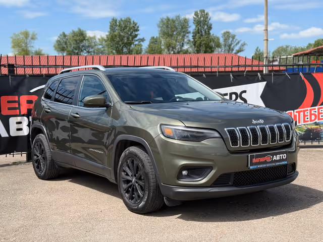 Jeep Cherokee - фото 1