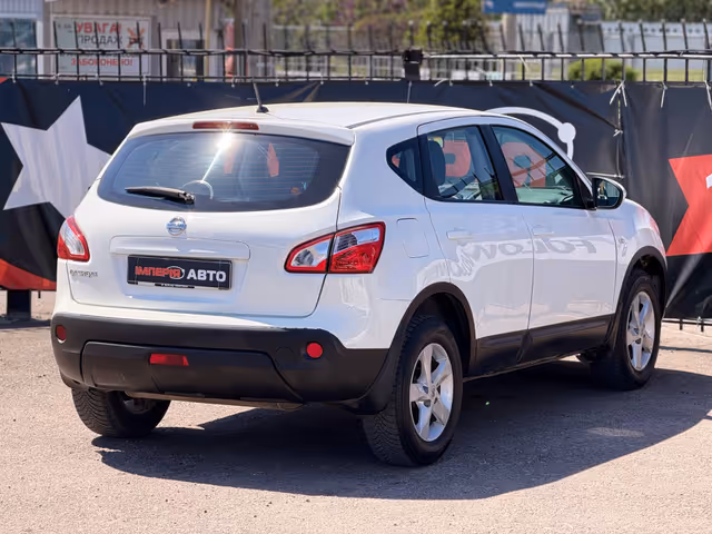 Nissan Qashqai - фото 3