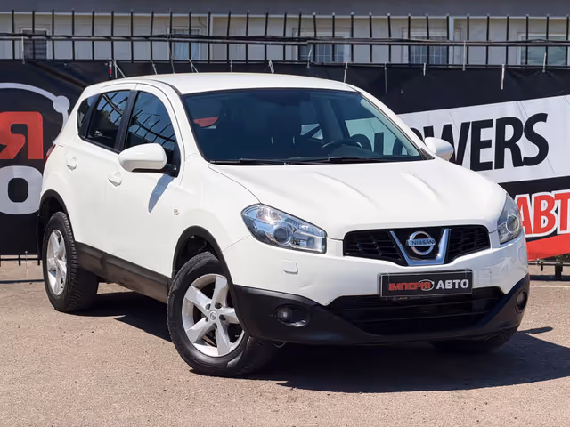 Nissan Qashqai - фото 2