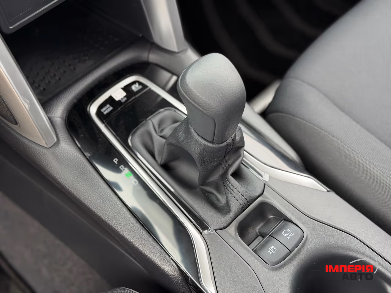 Toyota Corolla Cross - фото 18