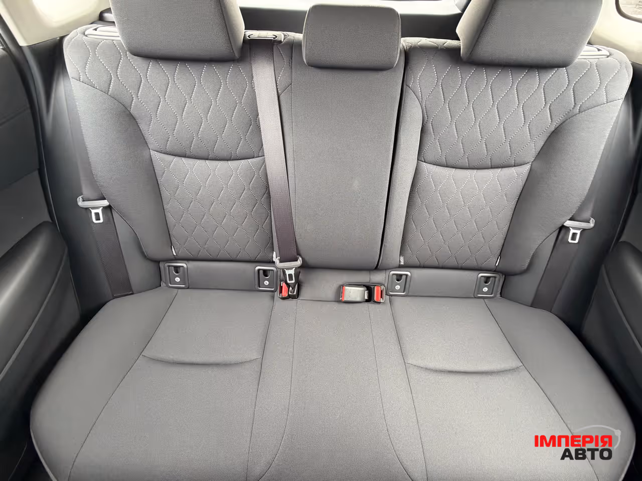 Toyota Corolla Cross - фото 19