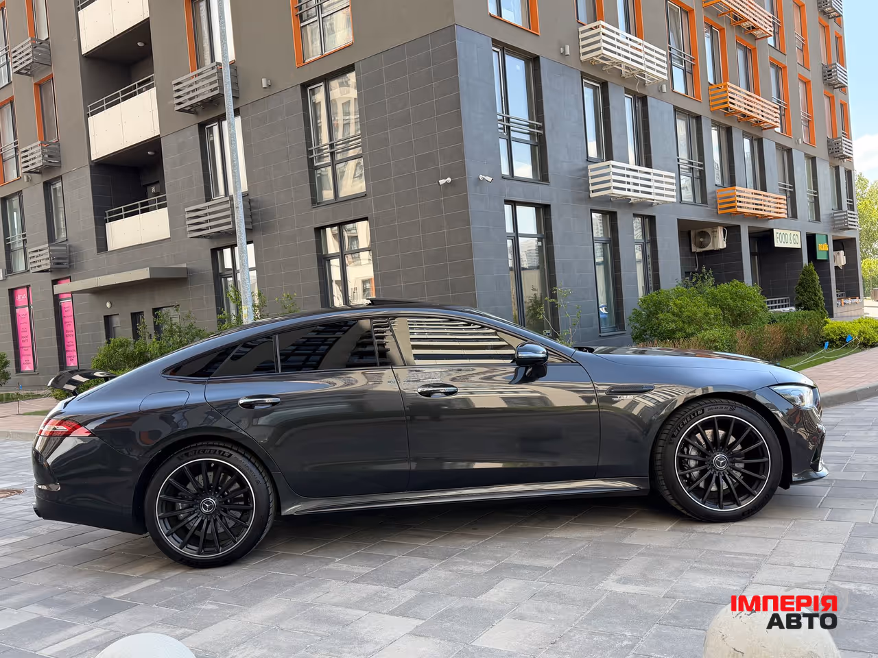 Mercedes-Benz AMG GT - фото 9
