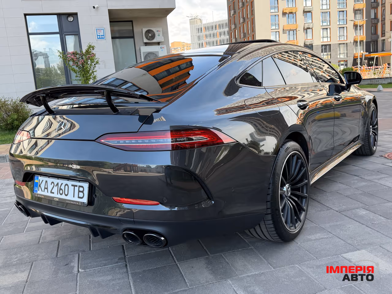 Mercedes-Benz AMG GT - фото 10