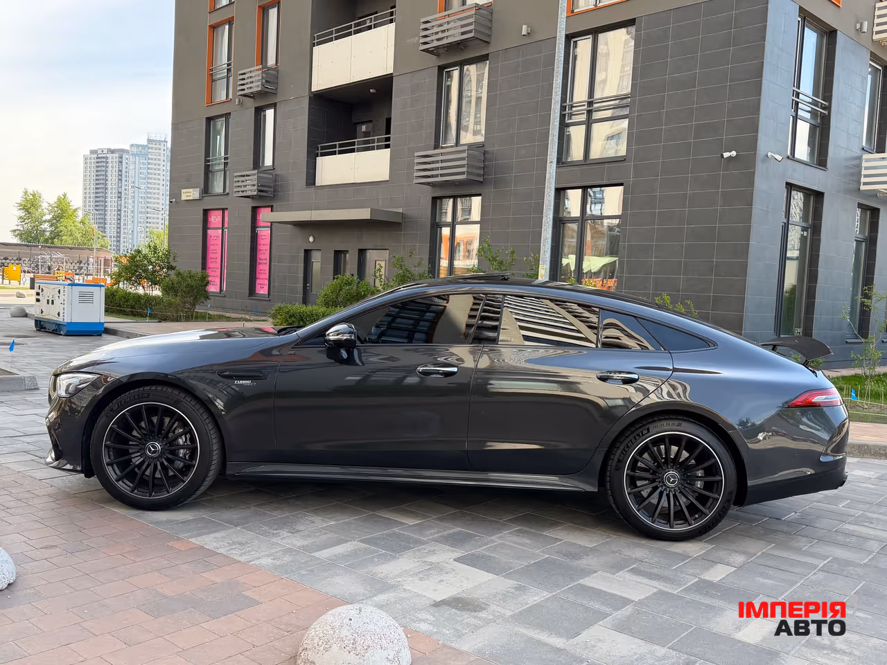 Mercedes-Benz AMG GT - фото 13