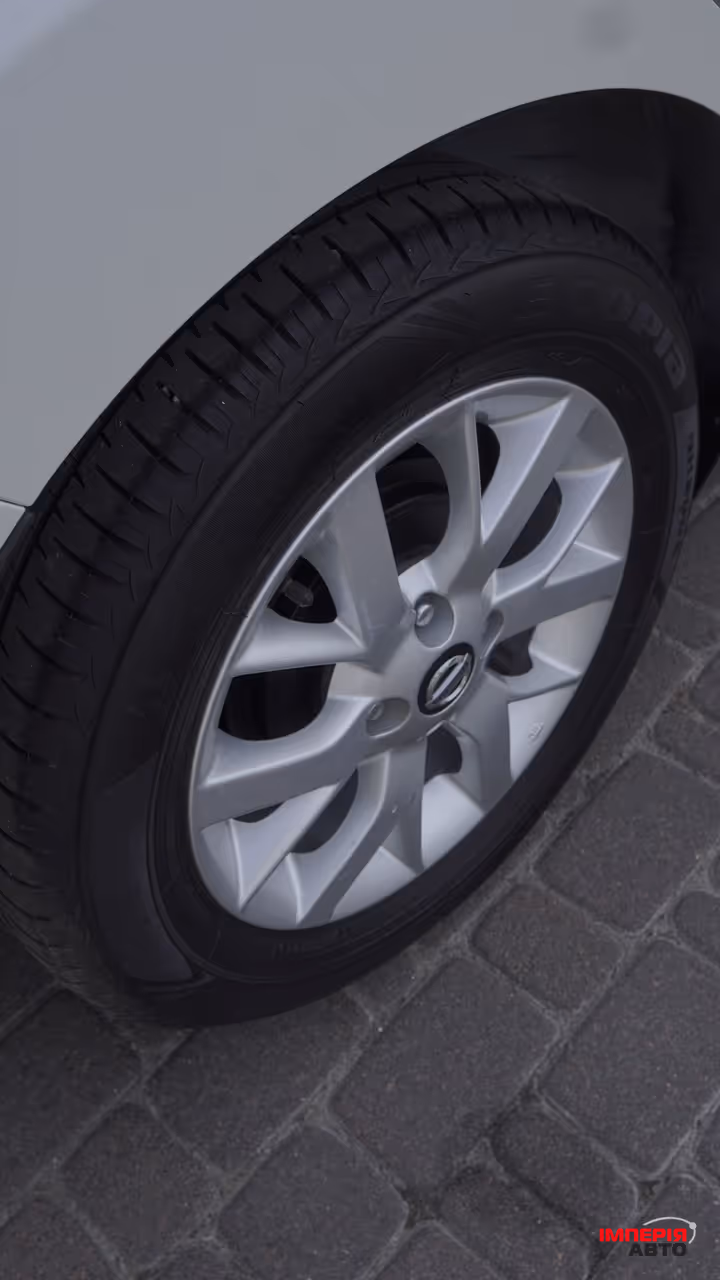 Nissan Note - фото 7
