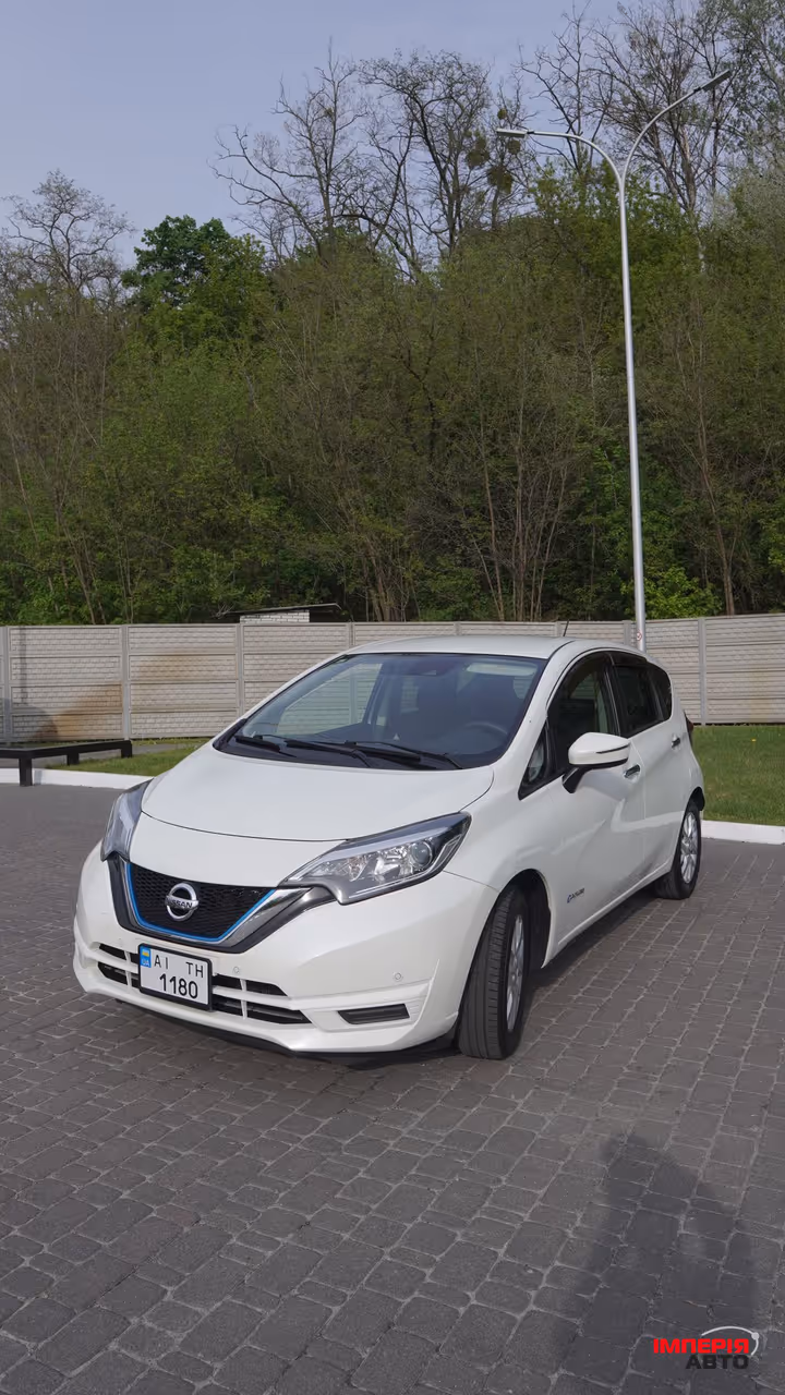 Nissan Note - фото 21