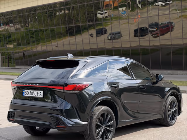 Lexus RX - фото 5