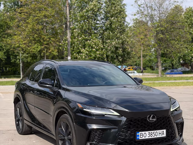 Lexus RX - фото 3