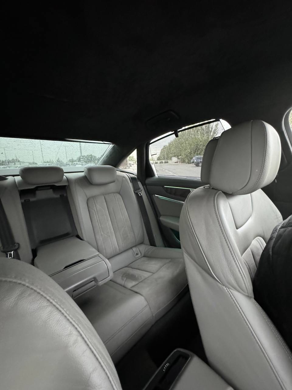 Audi A6 - фото 25