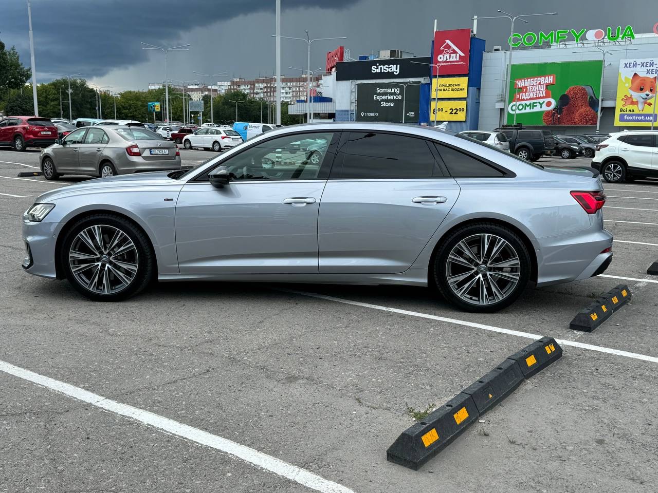 Audi A6 - фото 2