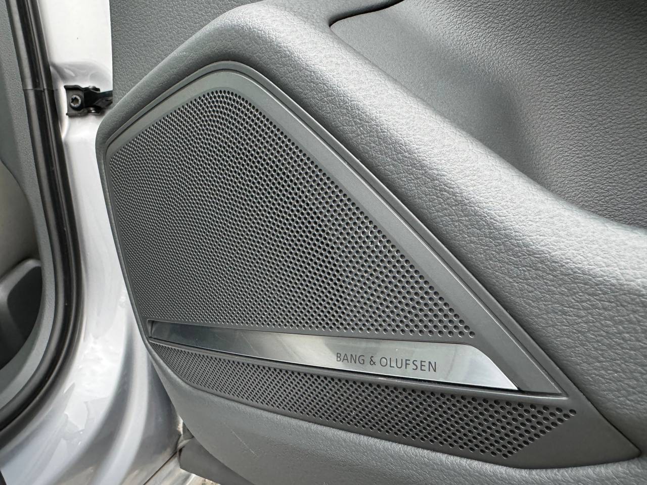 Audi A6 - фото 27