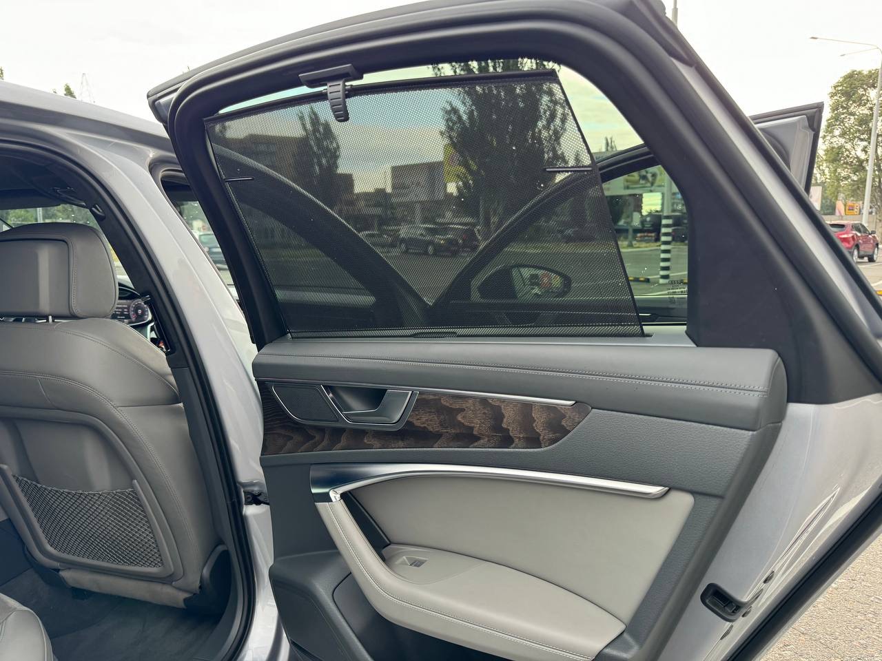 Audi A6 - фото 31