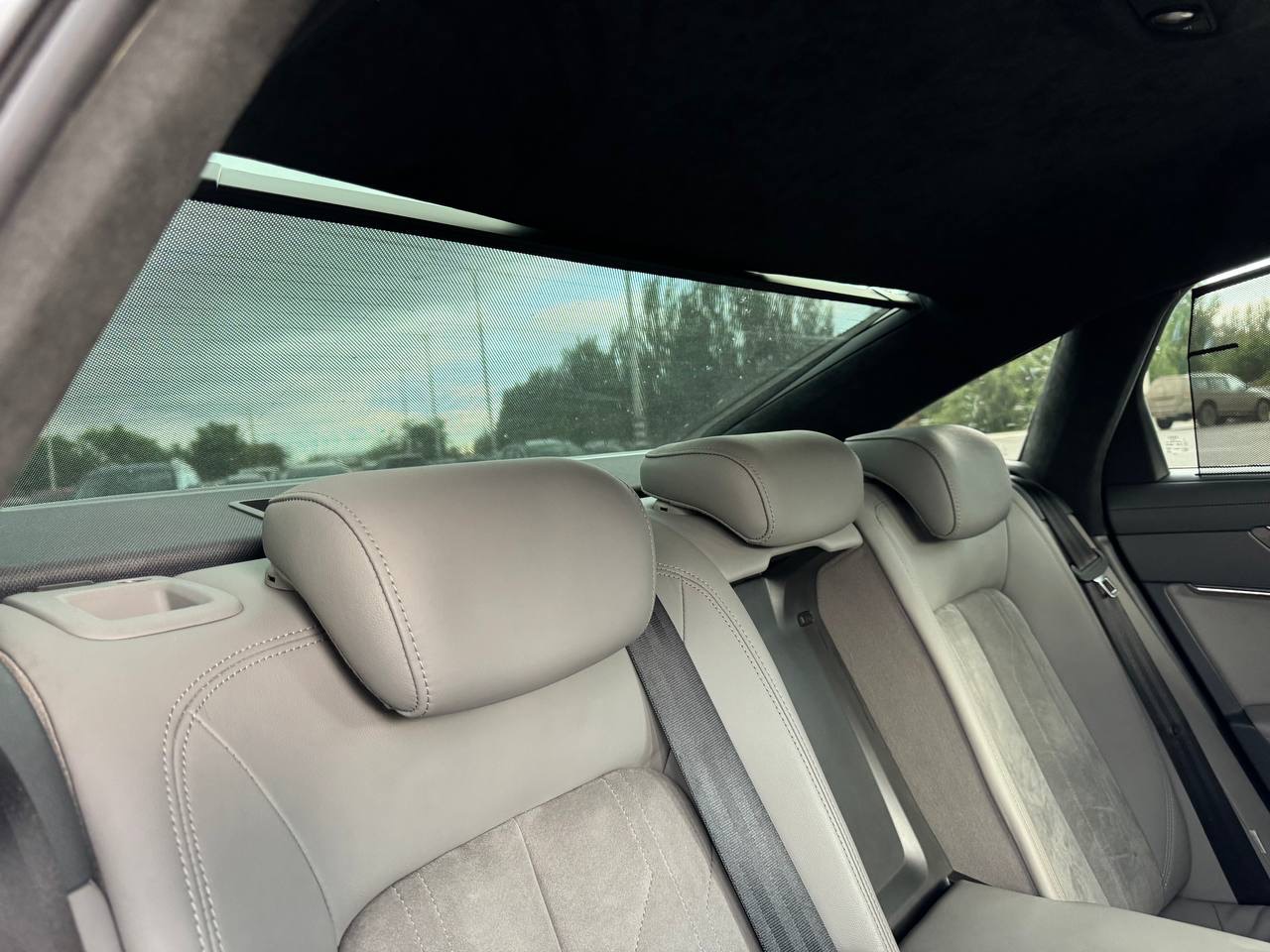 Audi A6 - фото 36