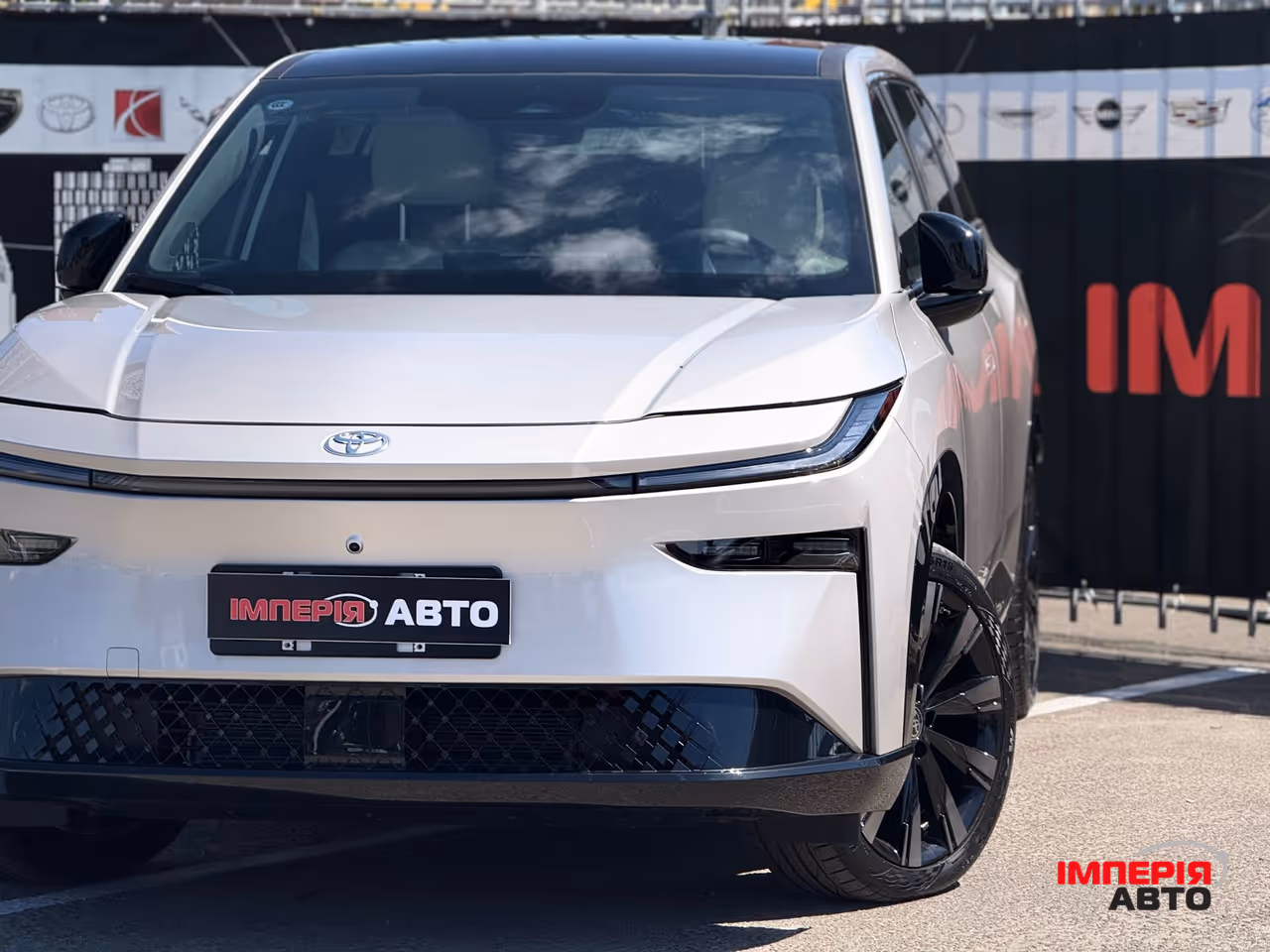 Toyota bZ3X - фото 5