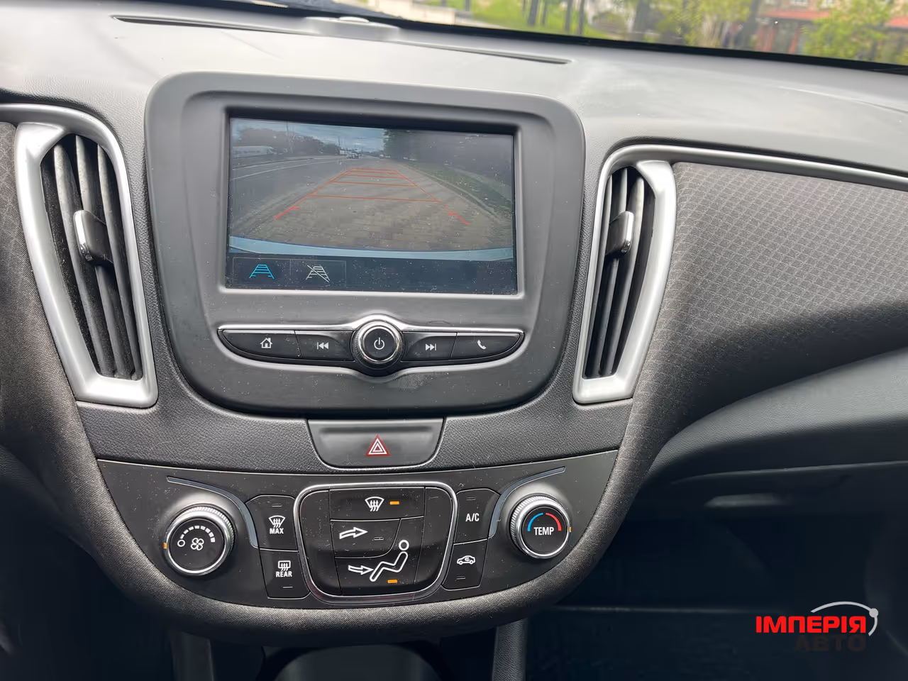 Chevrolet Malibu - фото 15