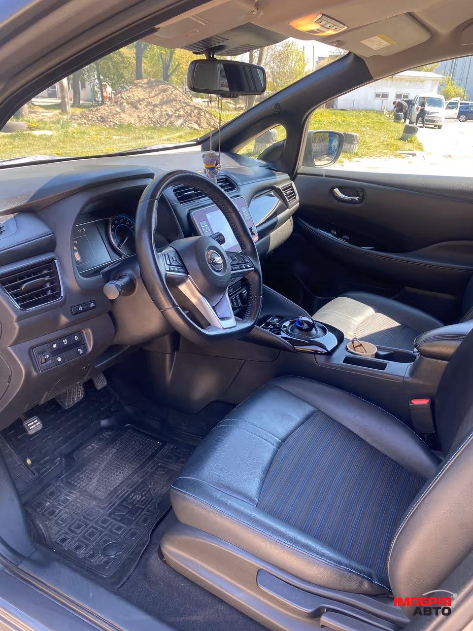 Nissan Leaf - фото 5