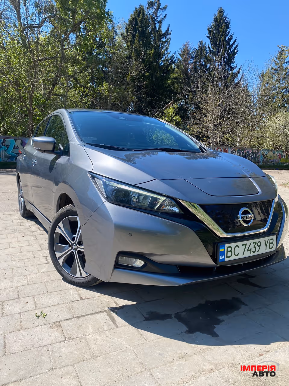 Nissan Leaf - фото 2