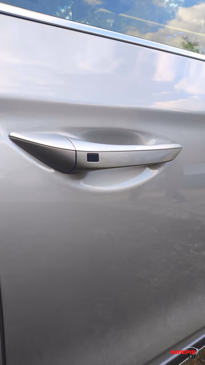 Hyundai IONIQ - фото 20