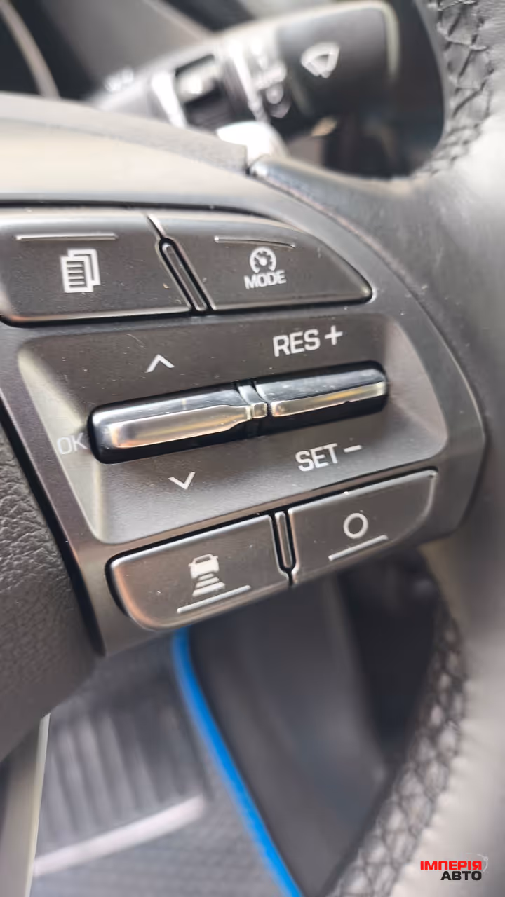 Hyundai IONIQ - фото 16