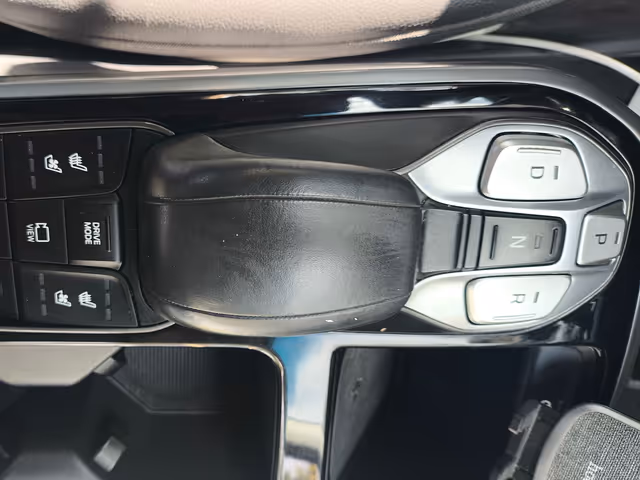 Hyundai IONIQ - фото 4