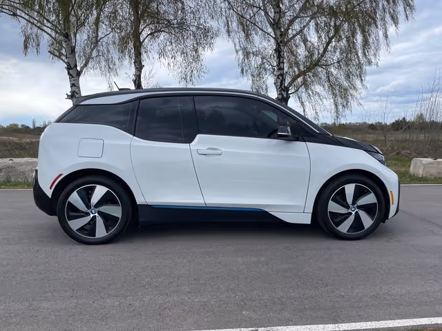 BMW i3 - фото 4