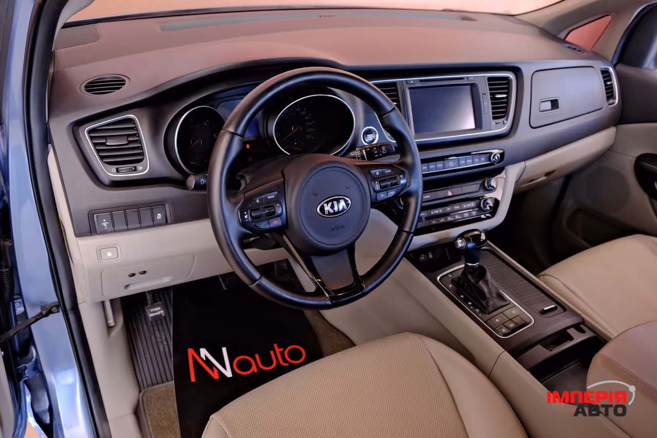 Kia Carnival - фото 7