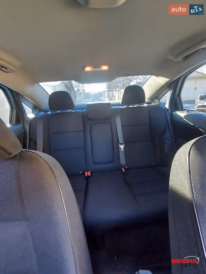 Volvo S40 - фото 12