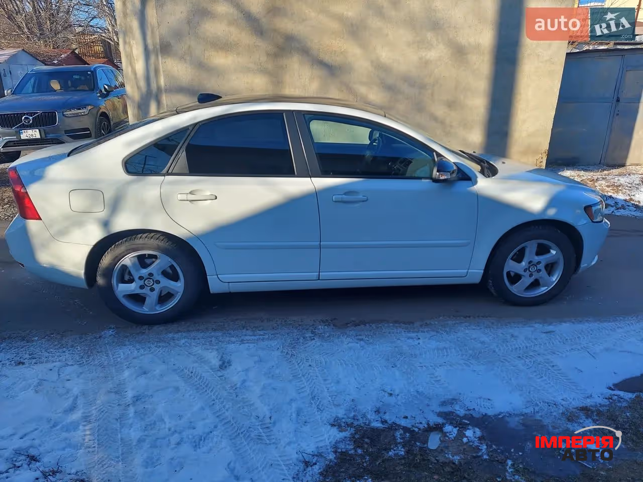 Volvo S40 - фото 19