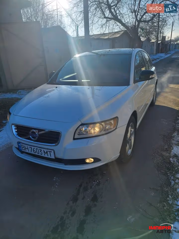 Volvo S40 - фото 14