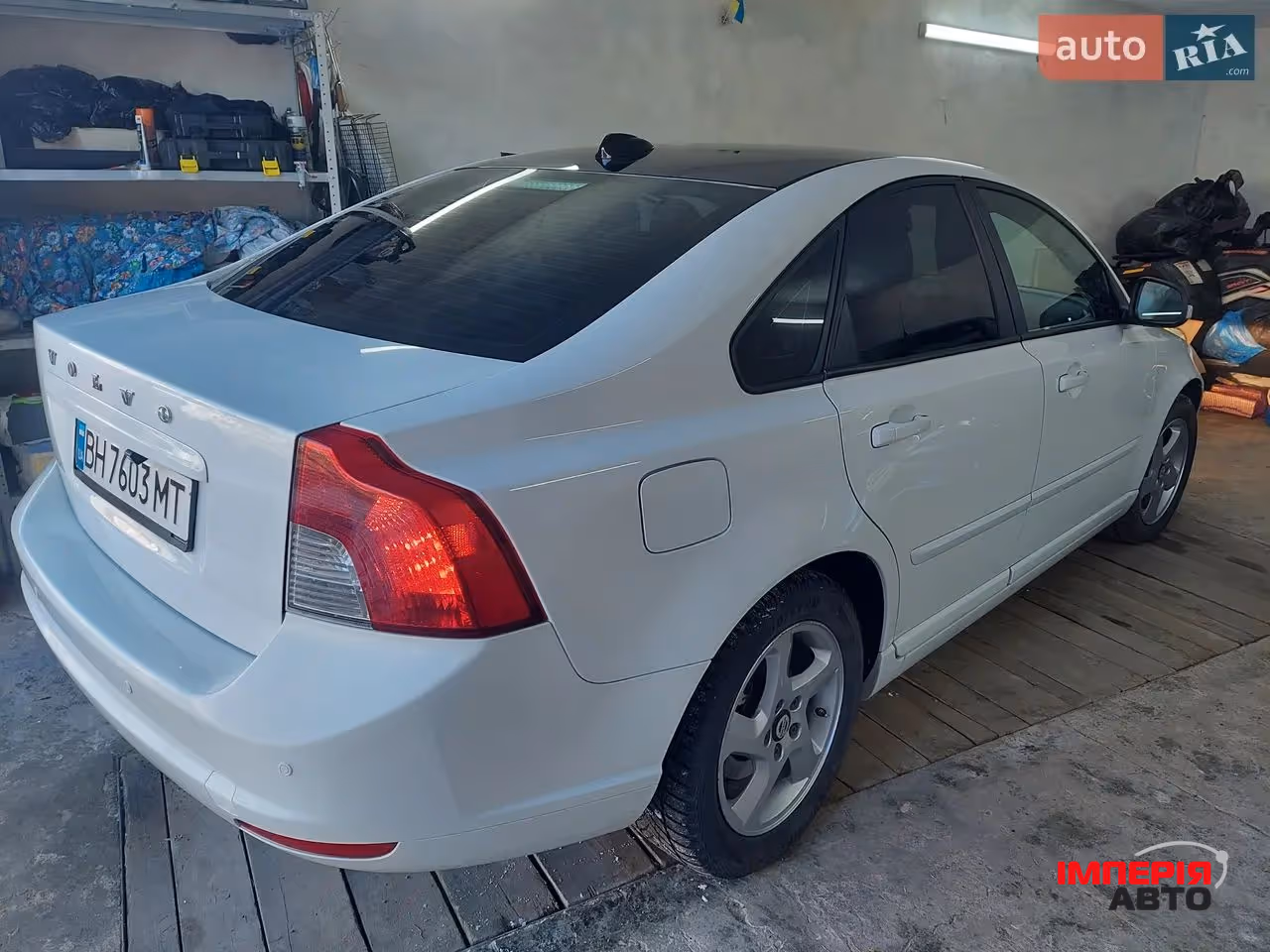 Volvo S40 - фото 4