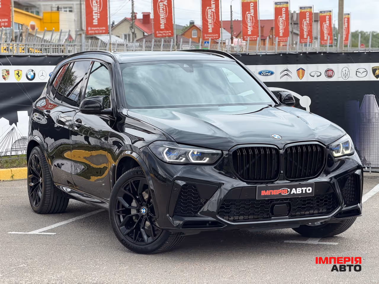 BMW X5 - фото 1