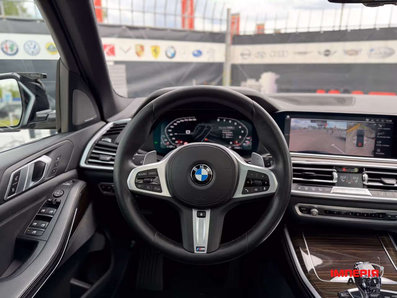 BMW X5 - фото 16