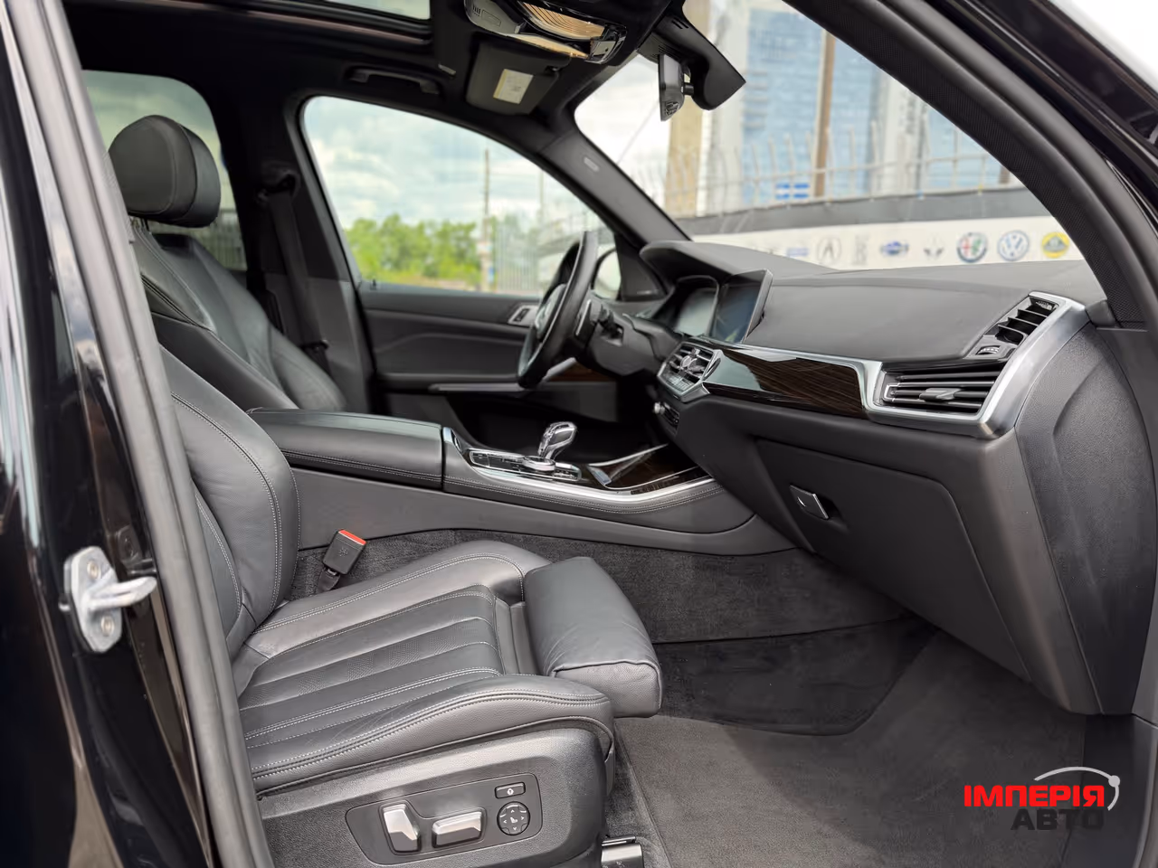 BMW X5 - фото 13
