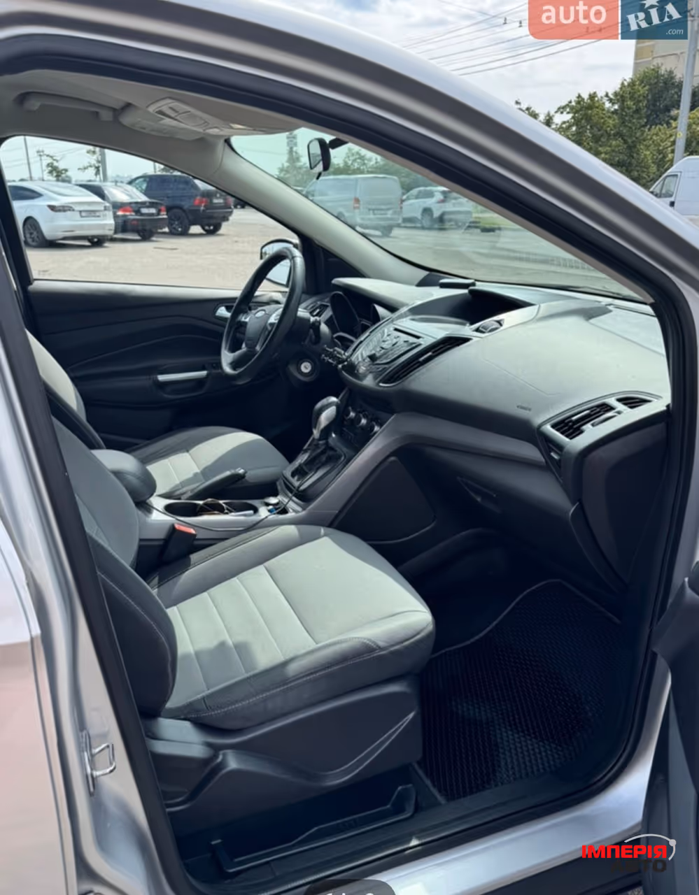 Ford Escape - фото 6