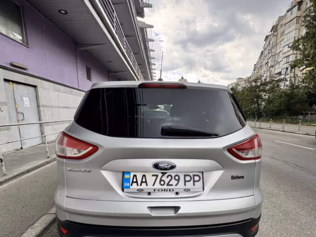 Ford Escape - фото 3