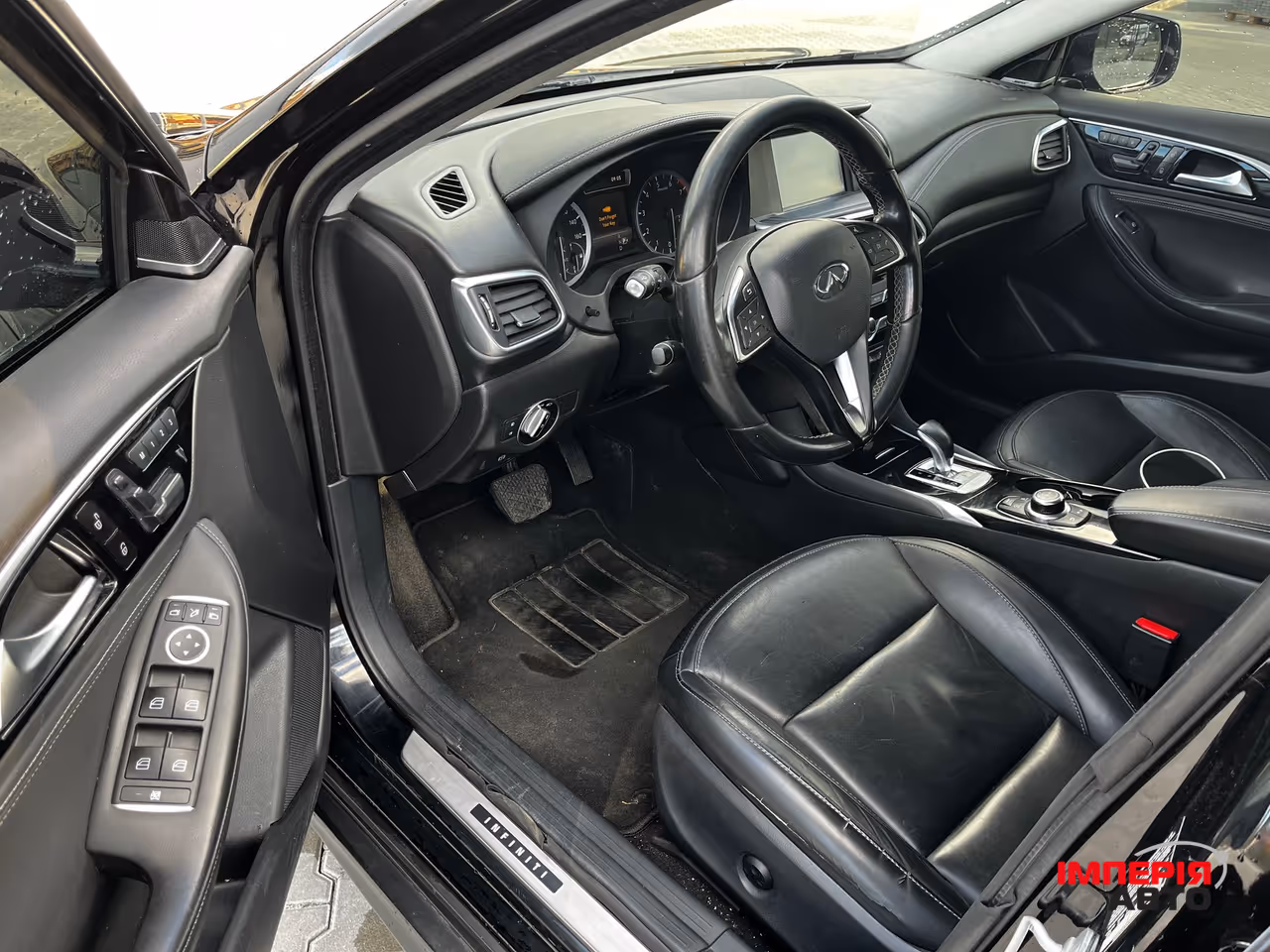 Infiniti QX30 - фото 8