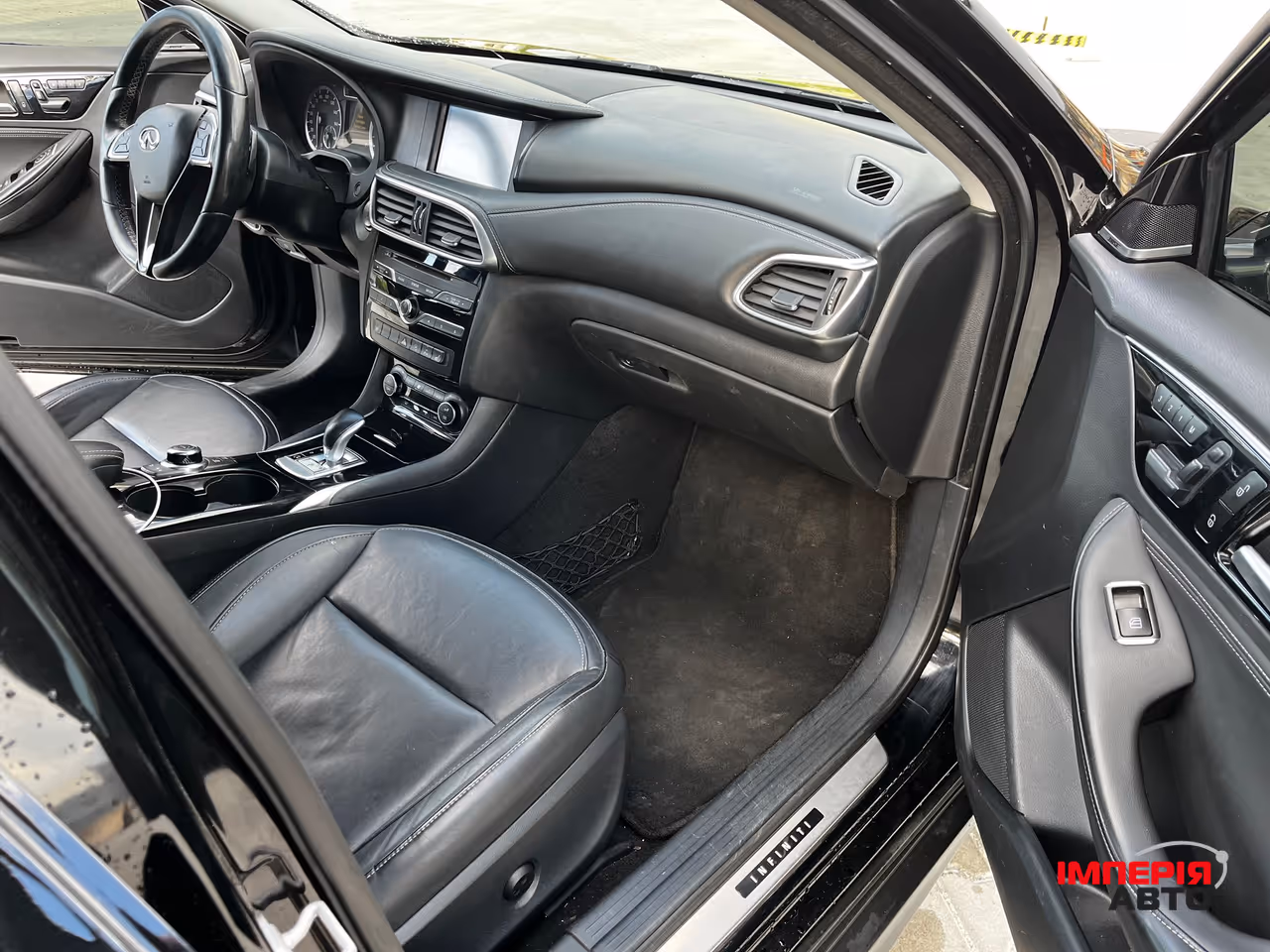Infiniti QX30 - фото 9