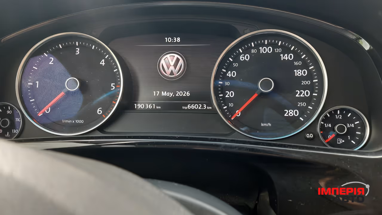 Volkswagen Touareg - фото 36
