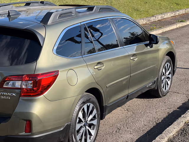 Subaru Outback - фото 4