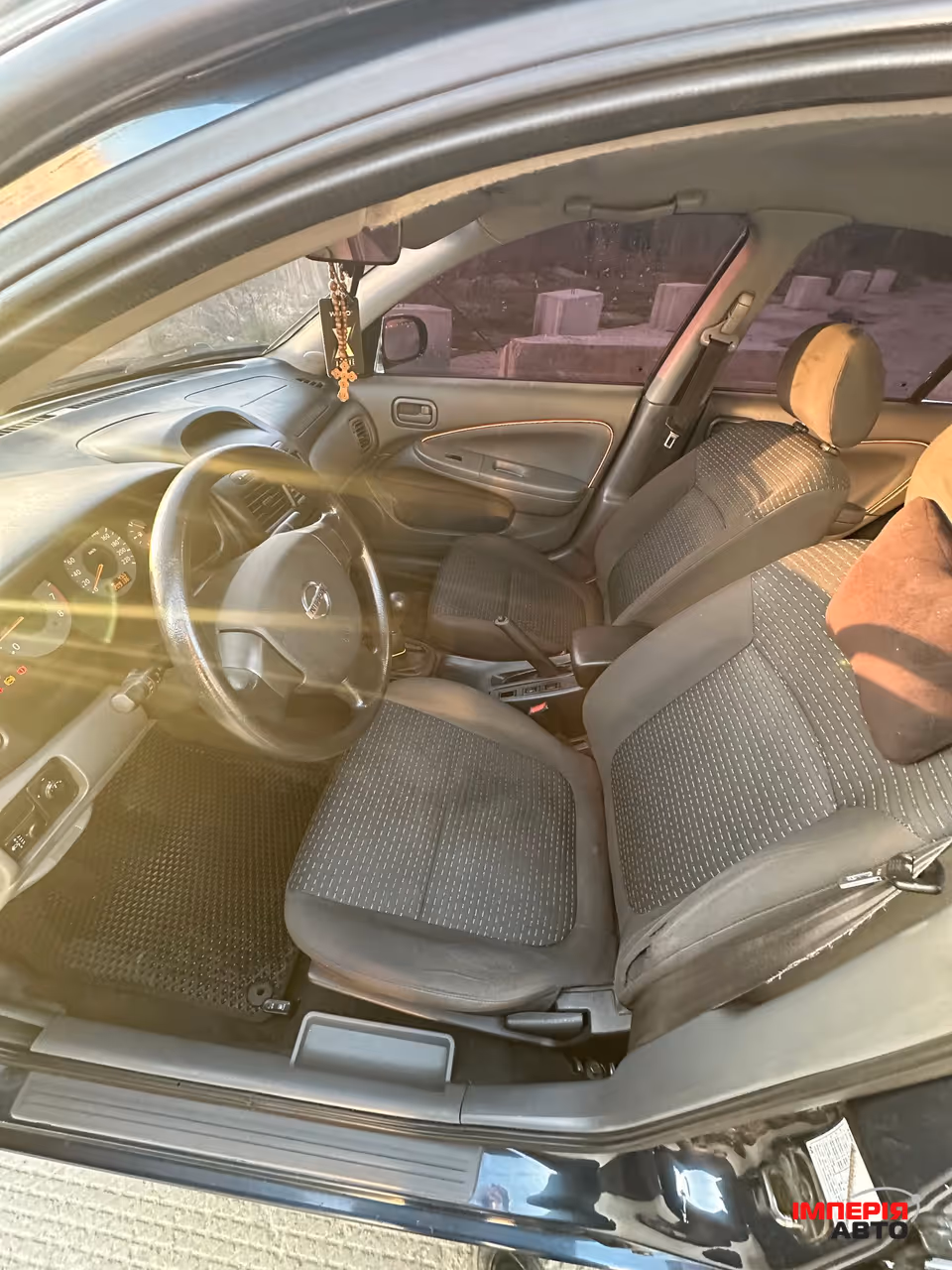 Nissan Almera Classic - фото 12