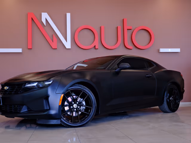 Chevrolet Camaro - фото 1