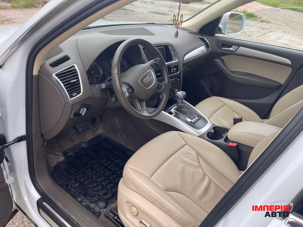 Audi Q5 - фото 10
