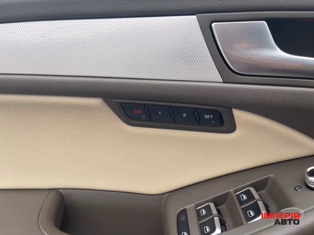 Audi Q5 - фото 18