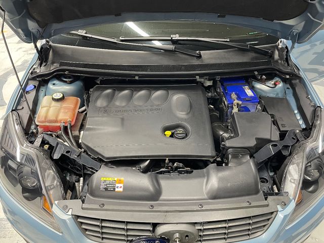 Ford Focus - фото 2