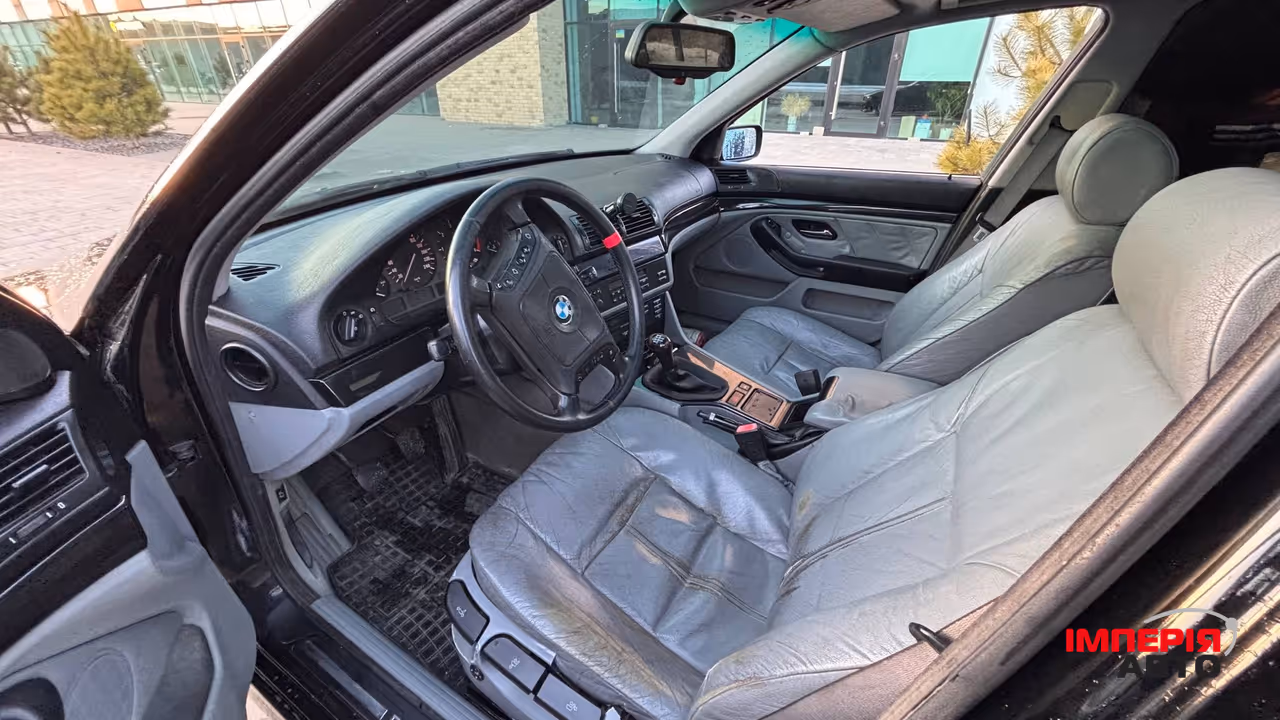 BMW 5 серії - фото 12