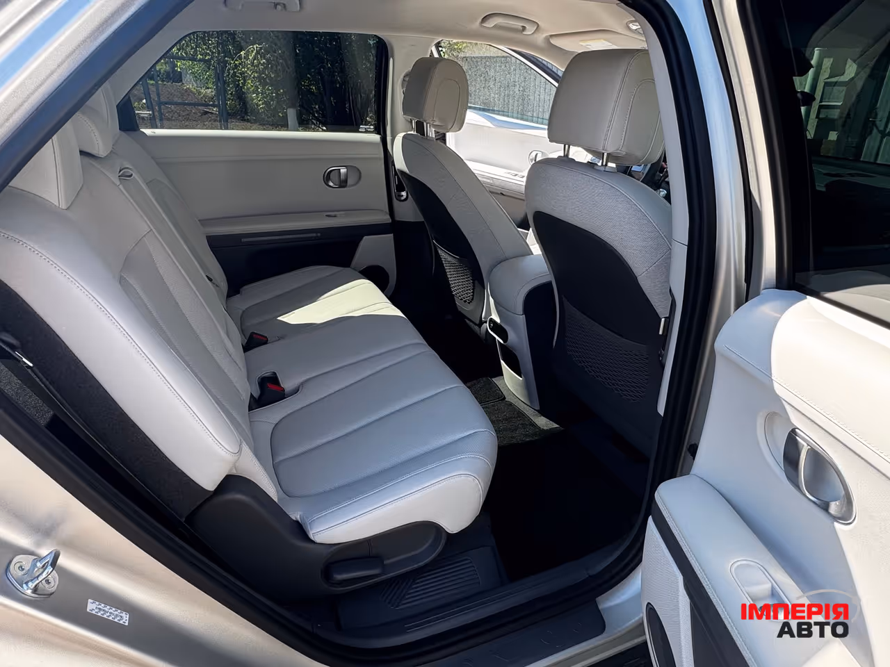 Hyundai IONIQ 5 - фото 14